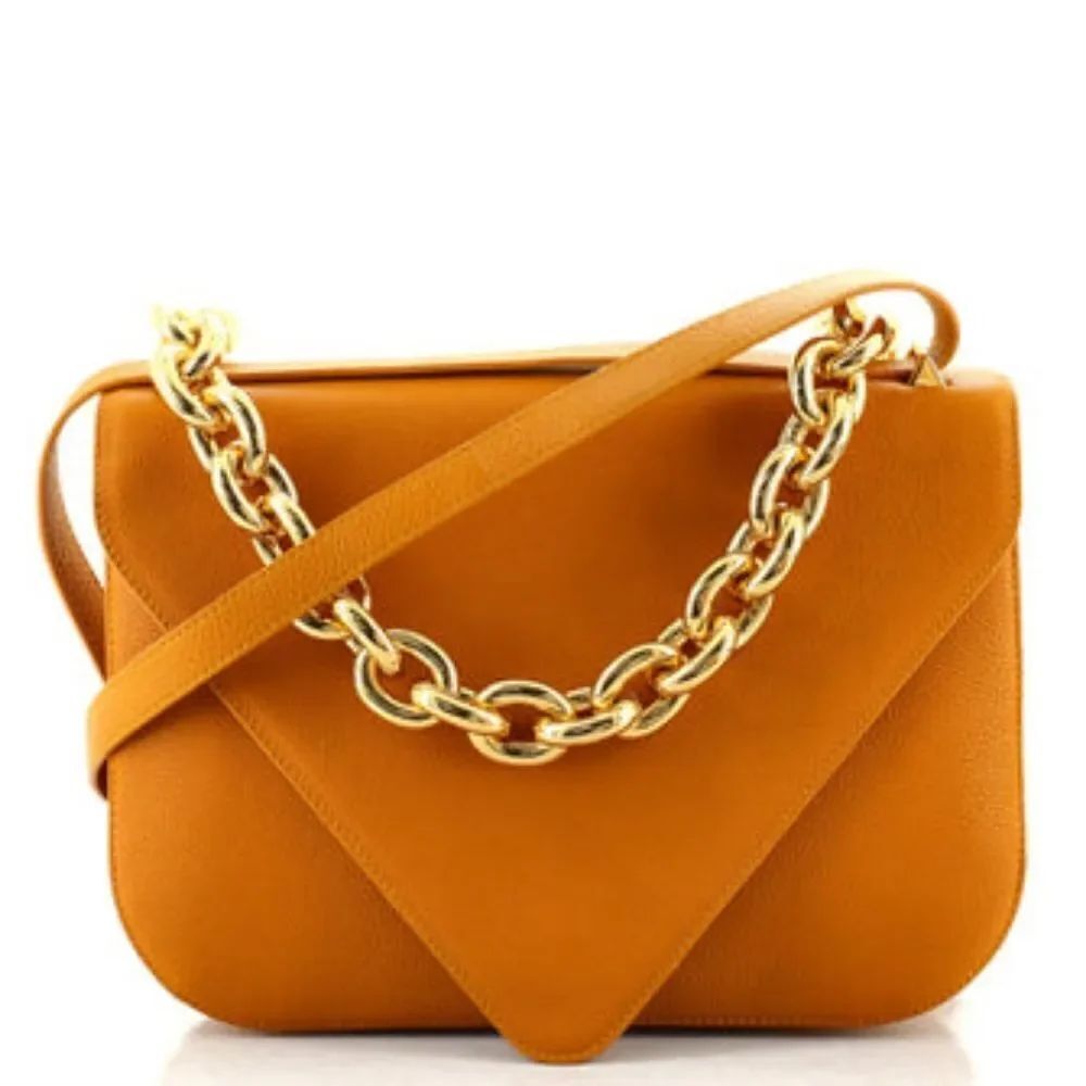 Bottega Veneta Mount Leather Chain Shoulder Hand Bag Crossbody New